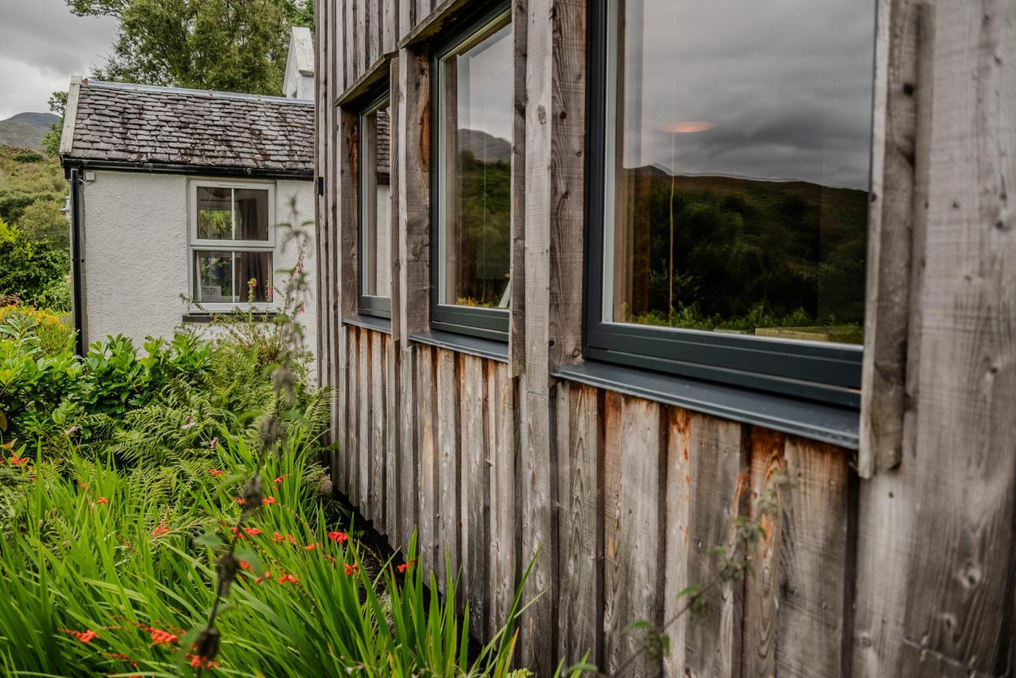 فيلا Old Kyle Farm - Stunning Views - 2 Mins From Skye Bridge كيلاكين المظهر الخارجي الصورة